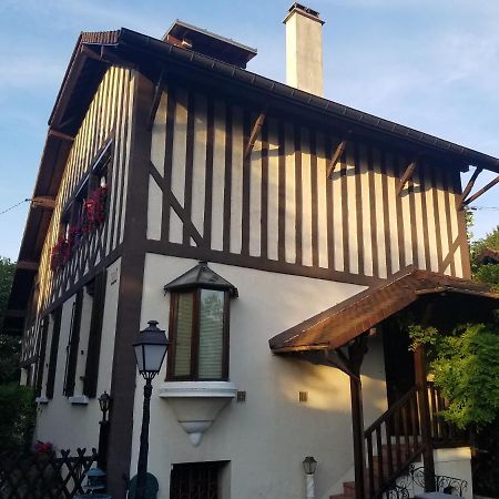 Villa Normandy Gagny Exterior photo